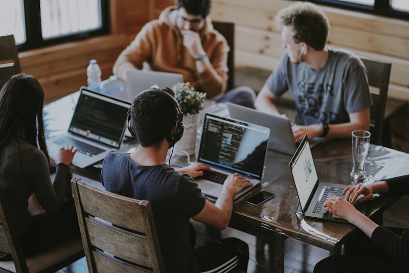 How to Find the Best Mobile App Developer in Faridabad to Build Your Own App (Call +91 96039 20001)